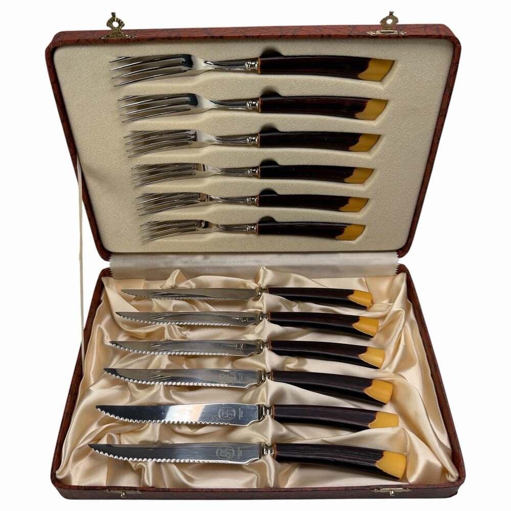 Steak Knife Set 12 Pc Bakelite Handles Faux Antler Stainless w Case Mid Century